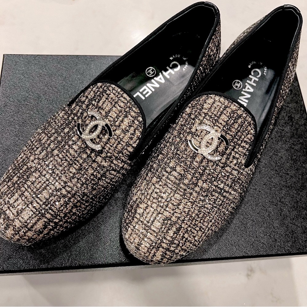 Chanel CC Logo women’s  loafers size 7.5